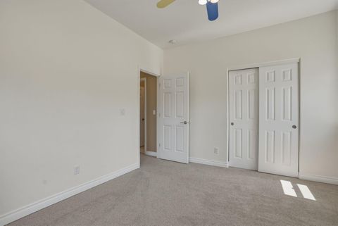 Tiny photo for 21821 Butler Market RD, Bend, OR 97701 (MLS # 220221154)
