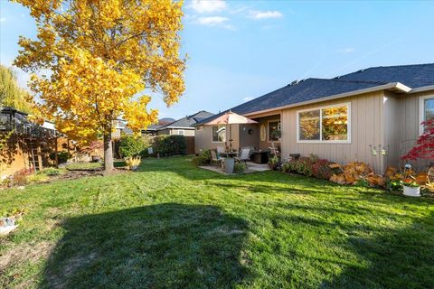 Tiny photo for 3260 Nellie Ettinger Lane, Medford, OR 97504 (MLS # 220211574)