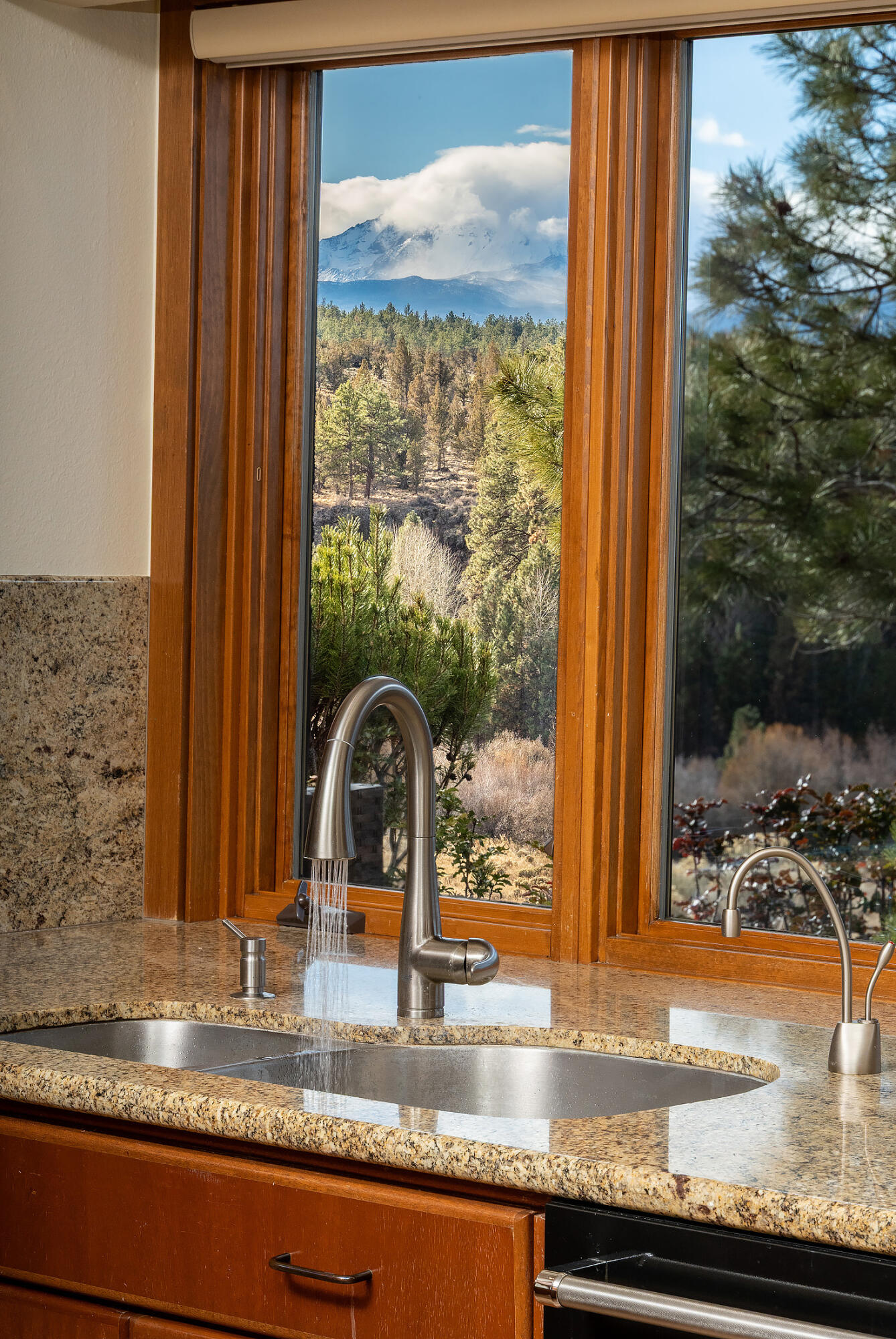 Rim At Aspen Lakes - Residential