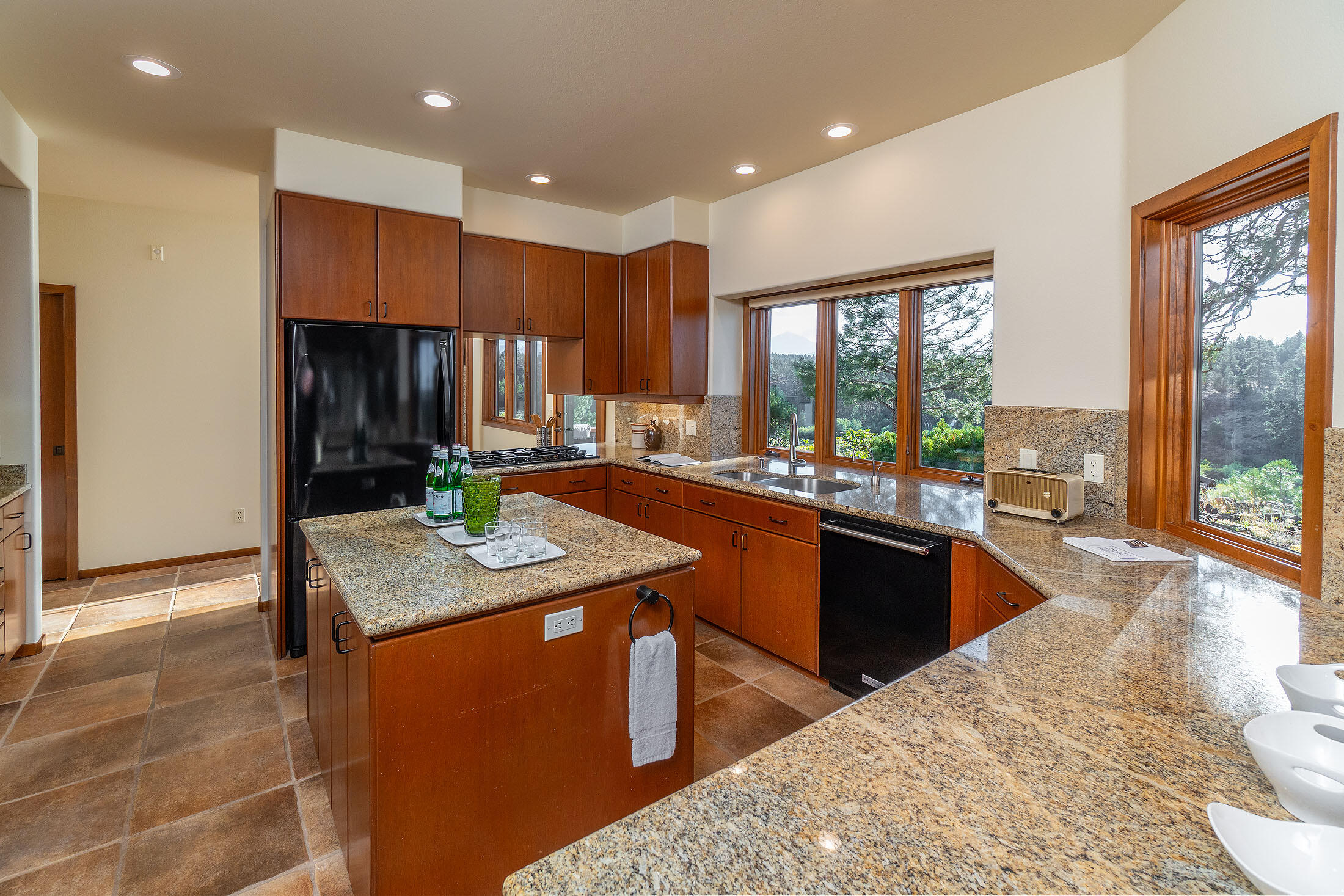 Rim At Aspen Lakes - Residential