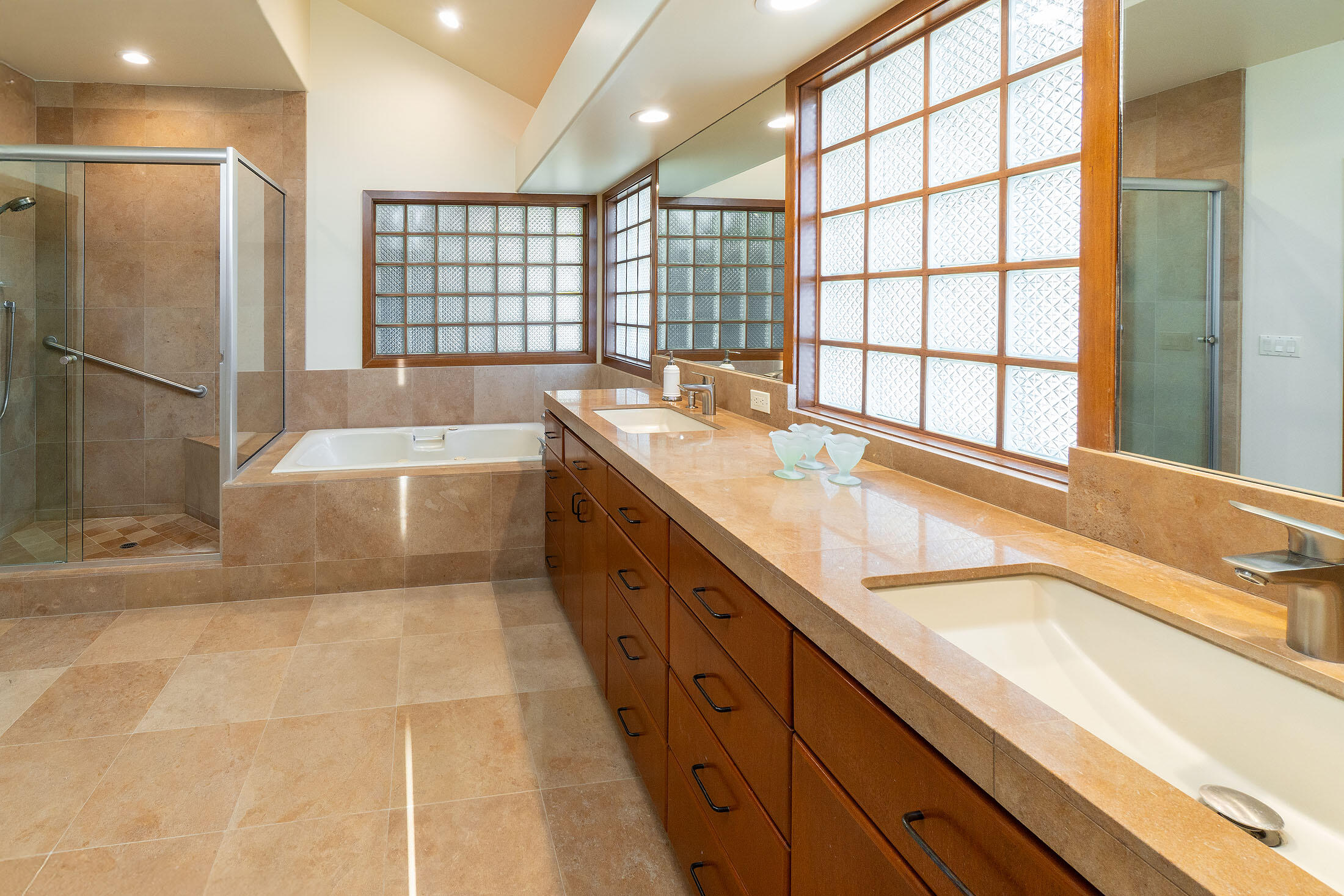 Rim At Aspen Lakes - Residential