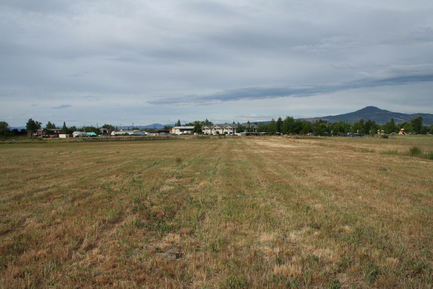 6.11 Acres of high density MFR-20 with an approved PUD consisting of 112 units including one commercial lot.  Located in west Medford adjacent to Louis Park near shopping and bus stop.  Paved street with all utilities to the curb.  Ready for your application to be submitted to the city.  Buyer to do own due diligence.