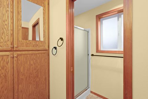 Tiny photo for 1401 Diamond Street, Medford, OR 97501 (MLS # 220211621)