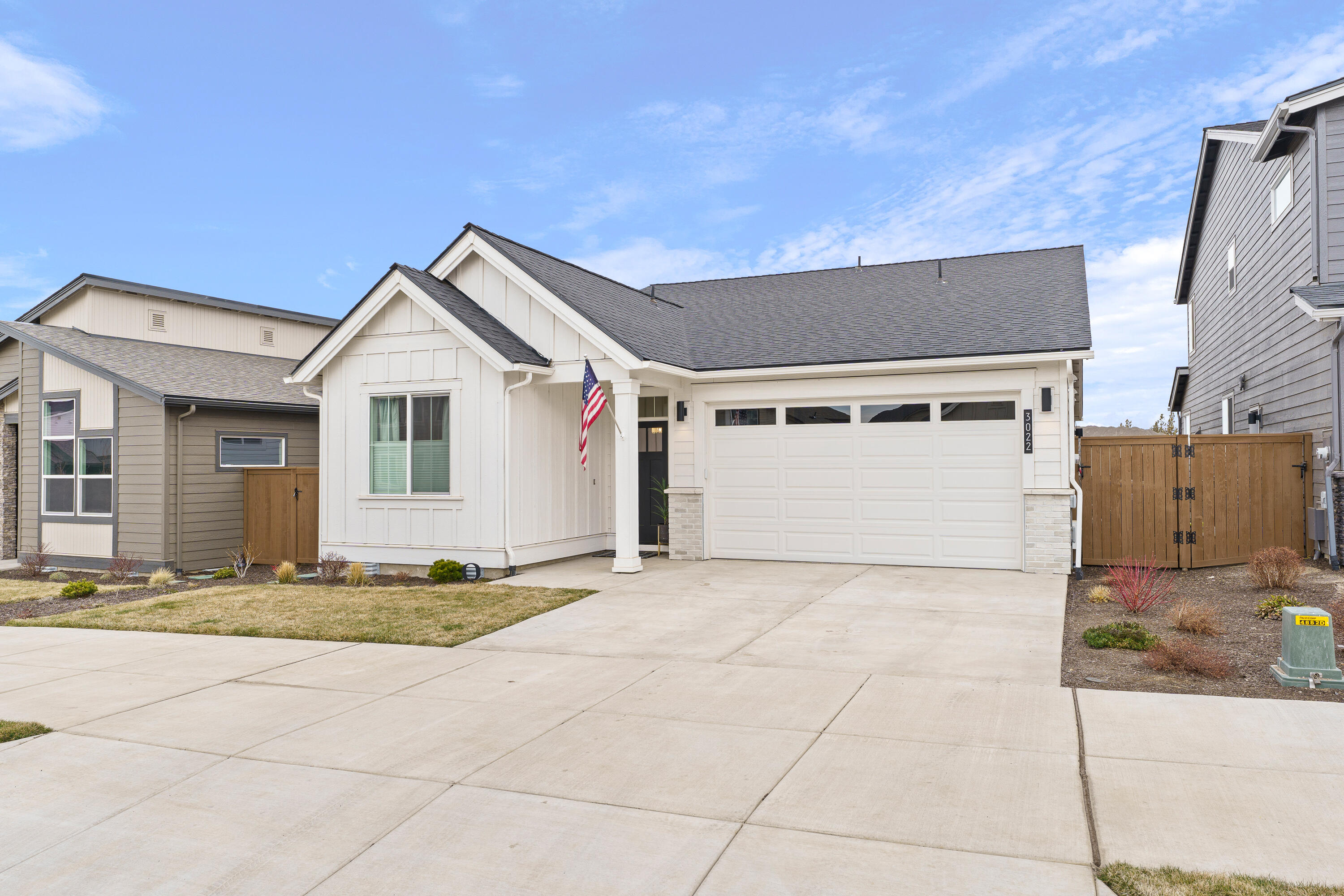 3022 NE Nipper Drive
