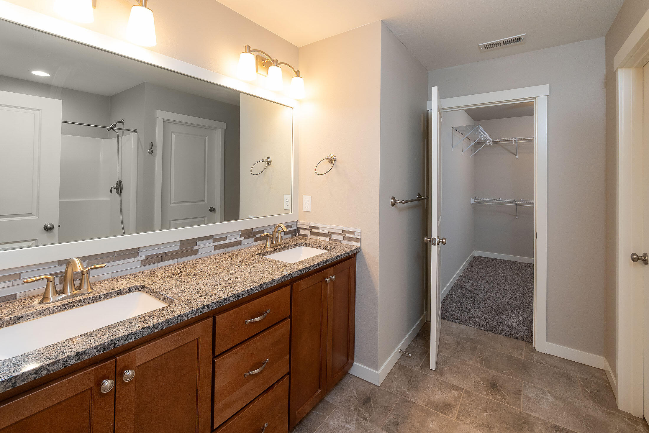 Fieldstone Crossing - Residential