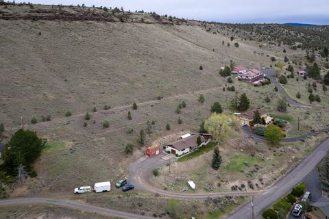 Tiny photo for 2577 SE Hill Street, Prineville, OR 97754 (MLS # 220219818)
