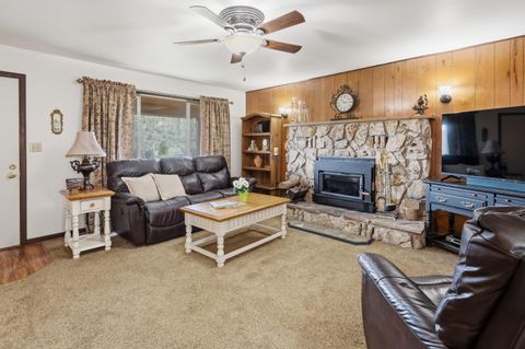 Tiny photo for 2577 SE Hill Street, Prineville, OR 97754 (MLS # 220219818)