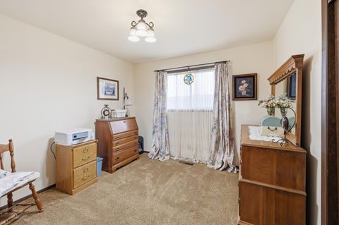 Tiny photo for 2577 SE Hill Street, Prineville, OR 97754 (MLS # 220219818)