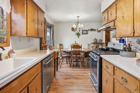 Tiny photo for 2577 SE Hill Street, Prineville, OR 97754 (MLS # 220219818)