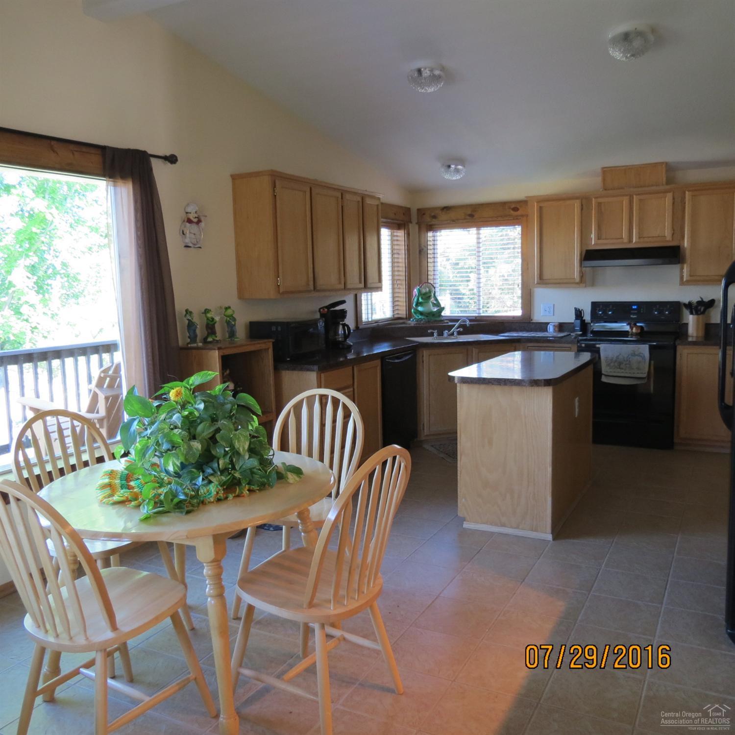 Powell Butte View - Residential