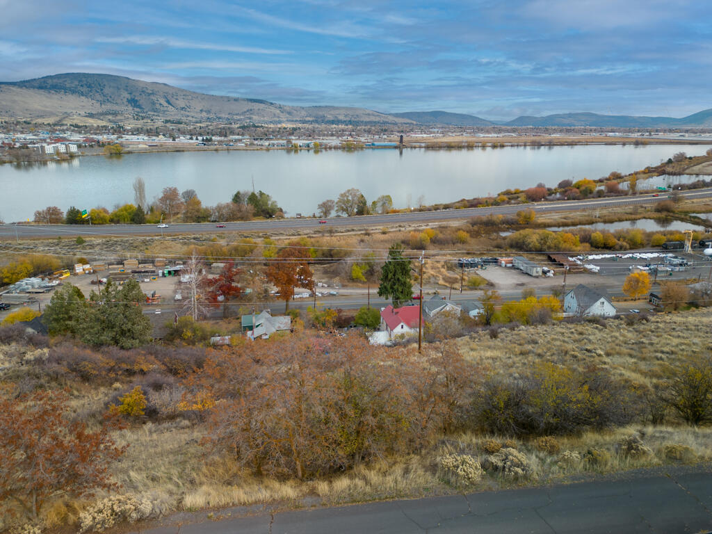Klamath Falls -Lakeside Addition - Land