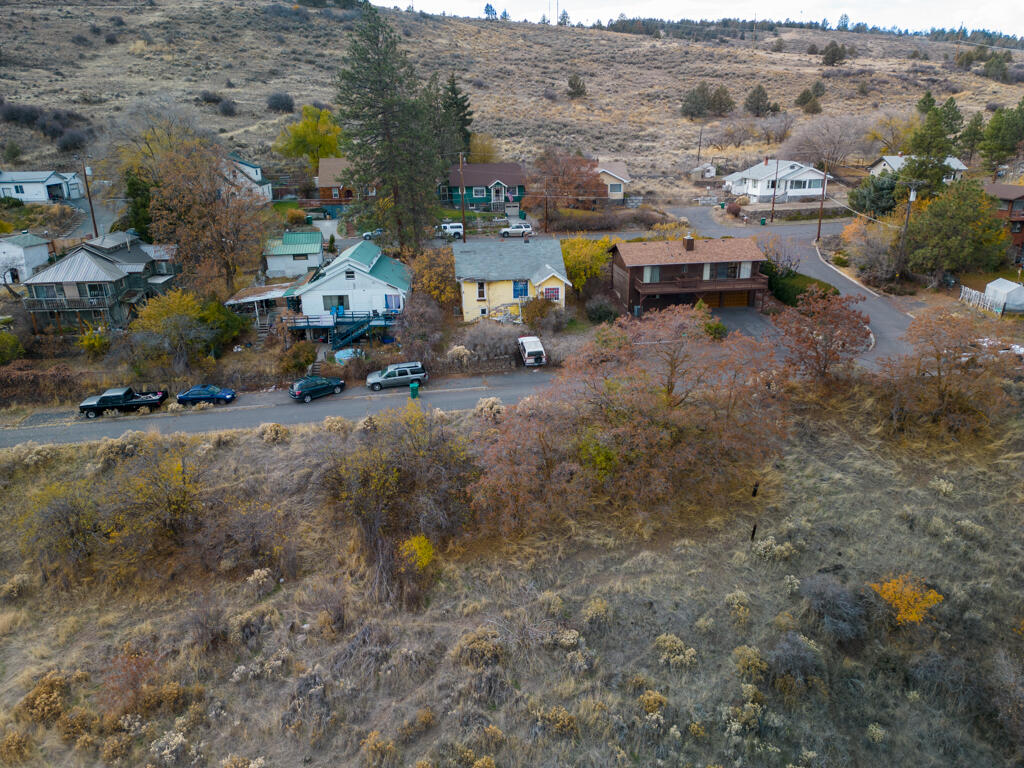 Klamath Falls -Lakeside Addition - Land