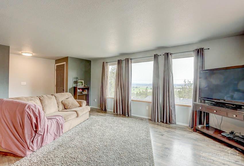 Golden Horseshoe - Residential