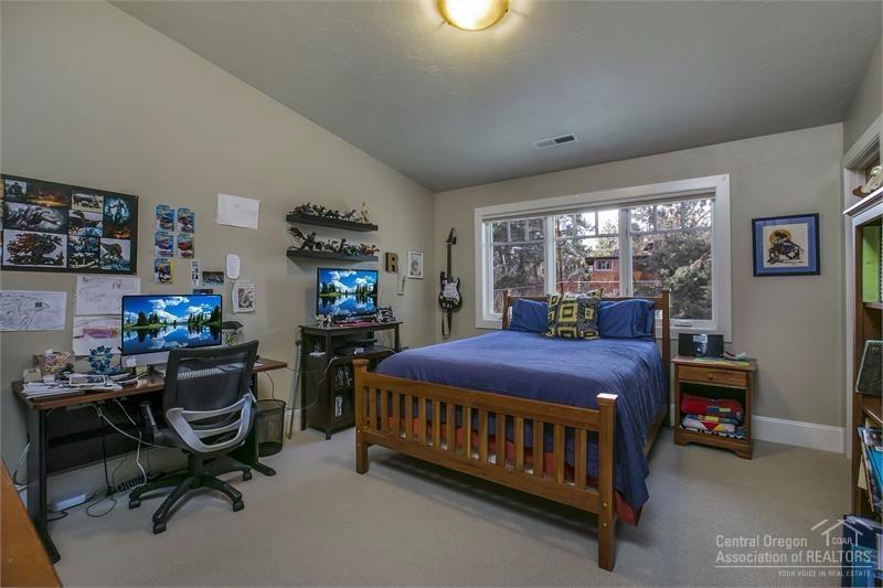 Pinelyn Park - Residential