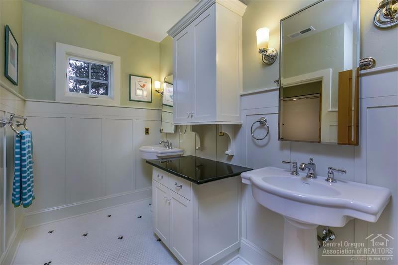 Pinelyn Park - Residential