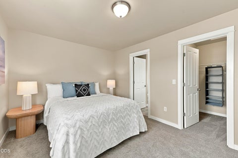 Tiny photo for 21274 NE Beall Drive, Bend, OR 97701 (MLS # 220227188)