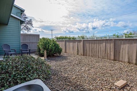 Tiny photo for 368 Live Oak Loop, Central Point, OR 97502 (MLS # 220216891)