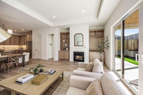 Tiny photo for 271 Cove Road, Ashland, OR 97520 (MLS # 220210751)