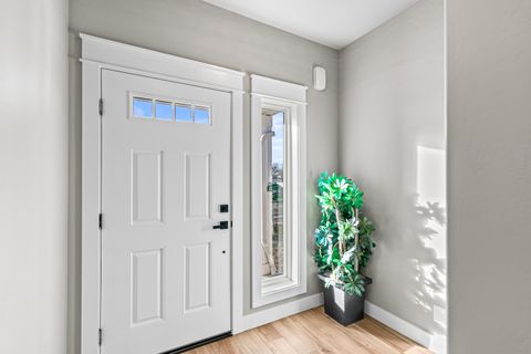 Tiny photo for 7426 Denman Court, White City, OR 97503 (MLS # 220214967)