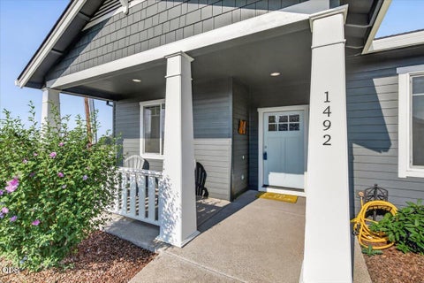 Tiny photo for 1492 Quarter Lane, Medford, OR 97504 (MLS # 220226733)