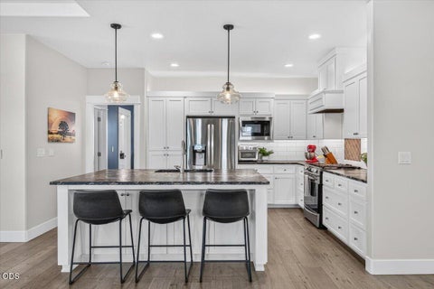 Tiny photo for 1492 Quarter Lane, Medford, OR 97504 (MLS # 220226733)