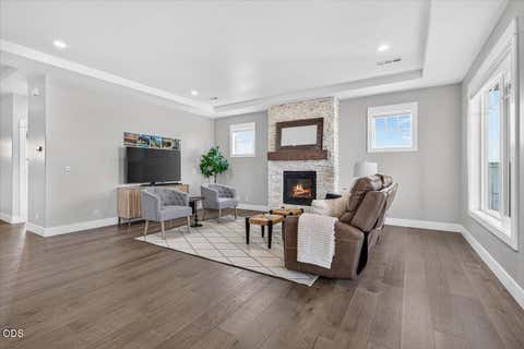 Tiny photo for 1492 Quarter Lane, Medford, OR 97504 (MLS # 220226733)
