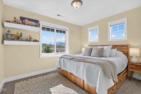 Tiny photo for 1492 Quarter Lane, Medford, OR 97504 (MLS # 220226733)