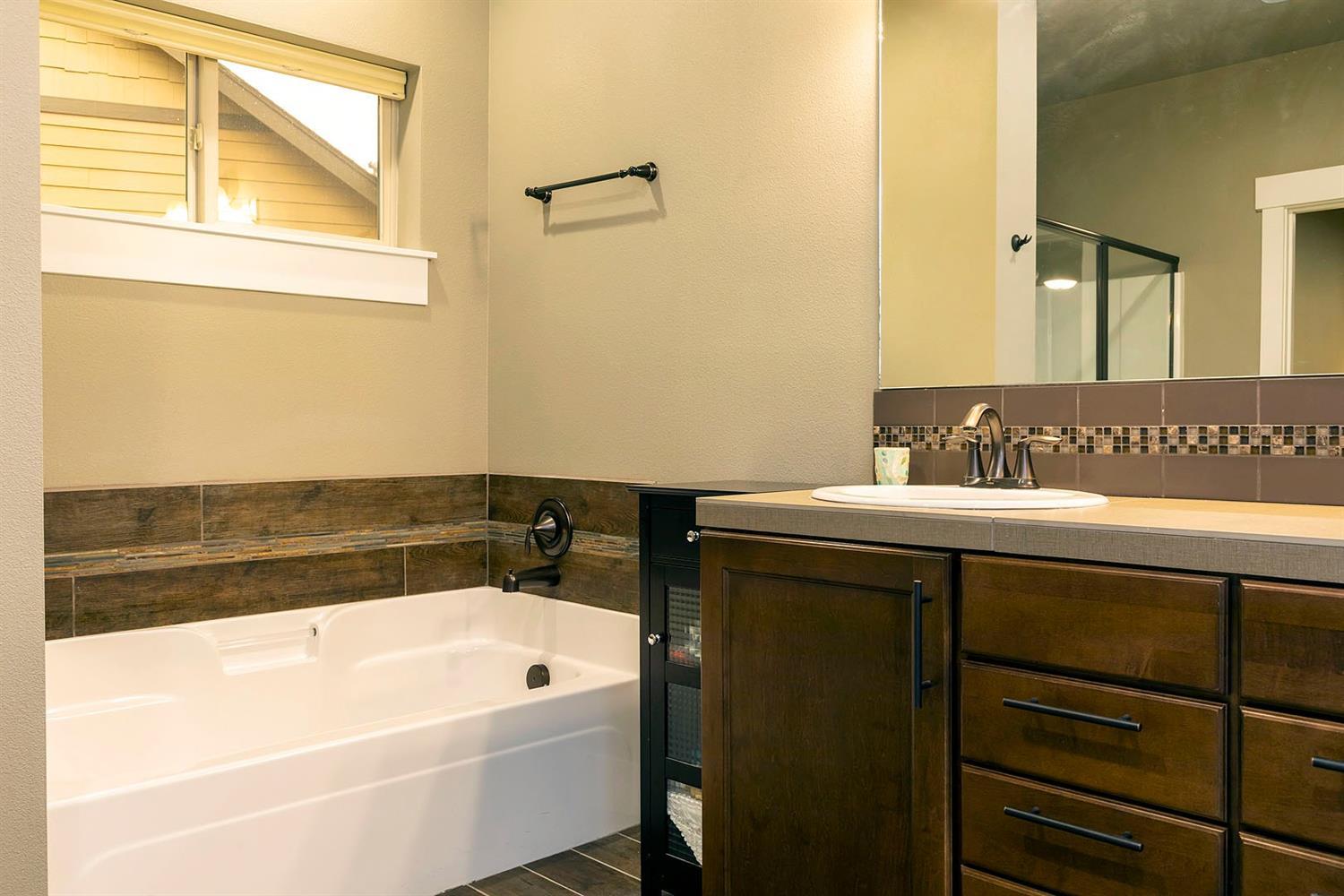 Crown Ridge -Phase 1 - Residential