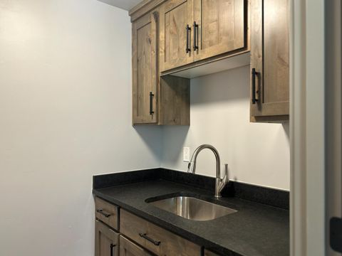 Tiny photo for 551 SE Holly Street, Prineville, OR 97754 (MLS # 220214301)