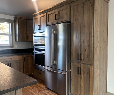 Tiny photo for 551 SE Holly Street, Prineville, OR 97754 (MLS # 220214301)