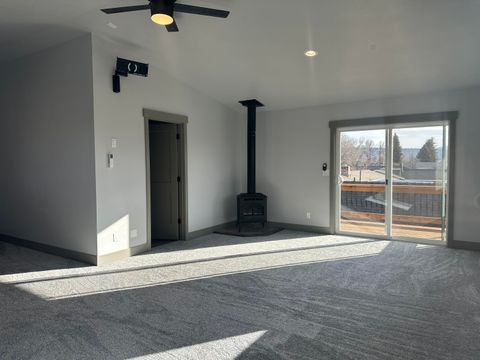 Tiny photo for 551 SE Holly Street, Prineville, OR 97754 (MLS # 220214301)