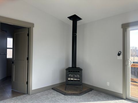 Tiny photo for 551 SE Holly Street, Prineville, OR 97754 (MLS # 220214301)