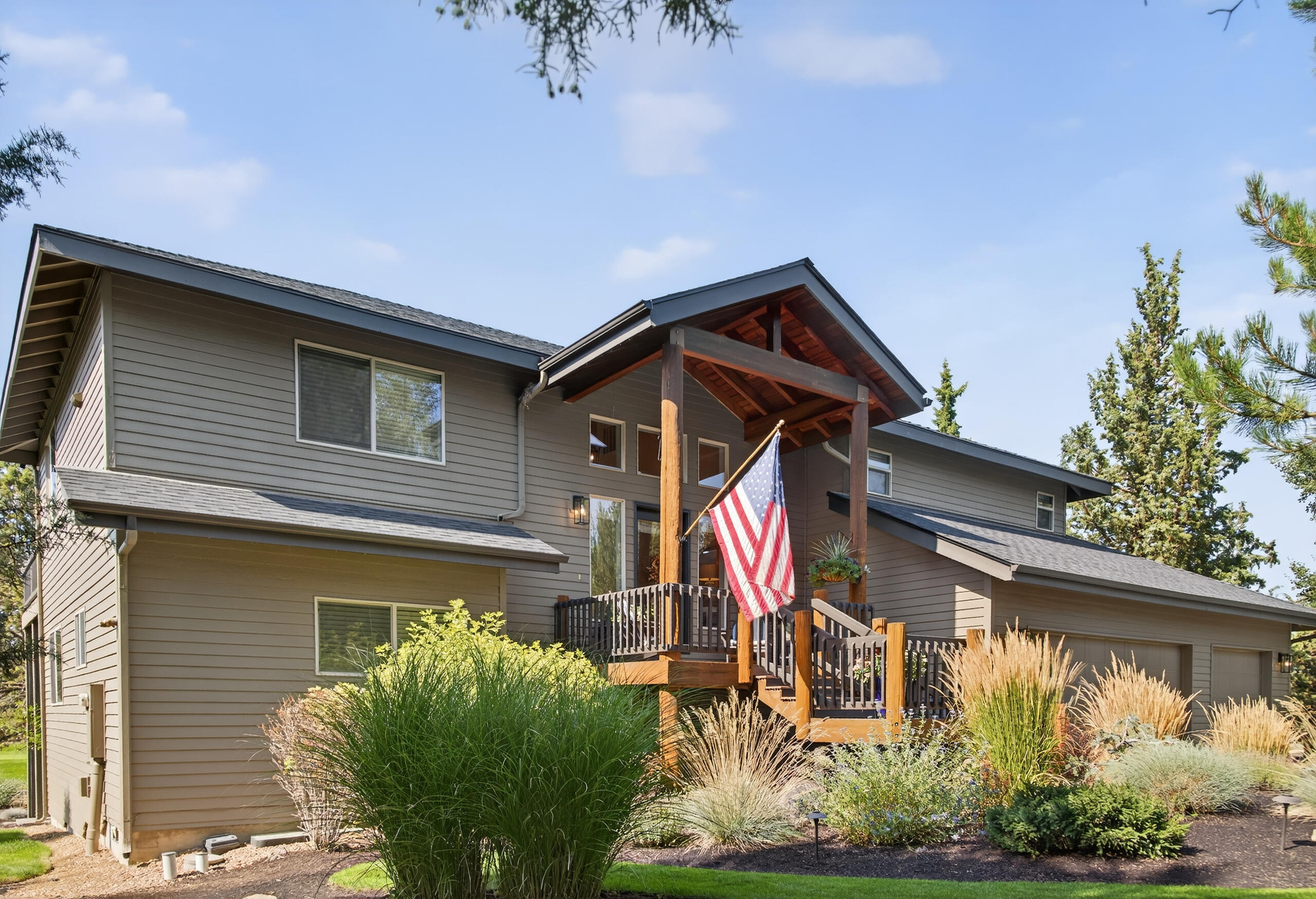 717 Golden Pheasant Drive