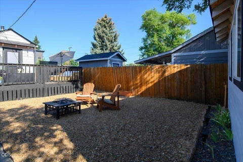 Tiny photo for 736 SW 10th Street, Redmond, OR 97756 (MLS # 220227283)