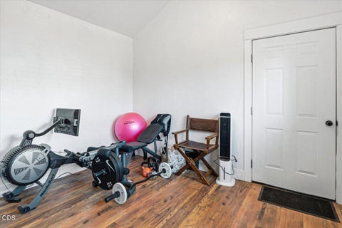 Tiny photo for 736 SW 10th Street, Redmond, OR 97756 (MLS # 220227283)