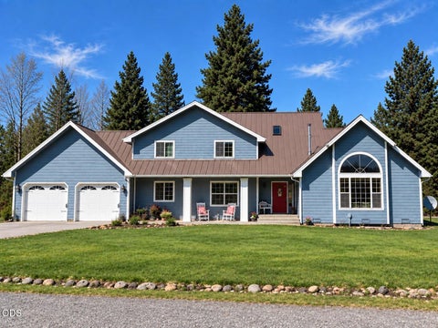 Photo of 44220 Cowboy Hill Lane, Chiloquin, OR 97624 (MLS # 220228550)