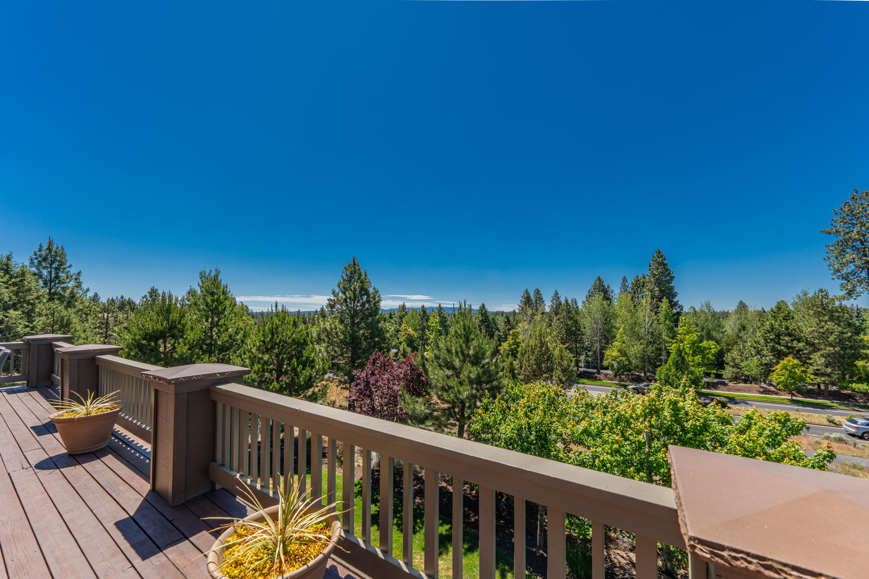 Skyliner Summit - Residential