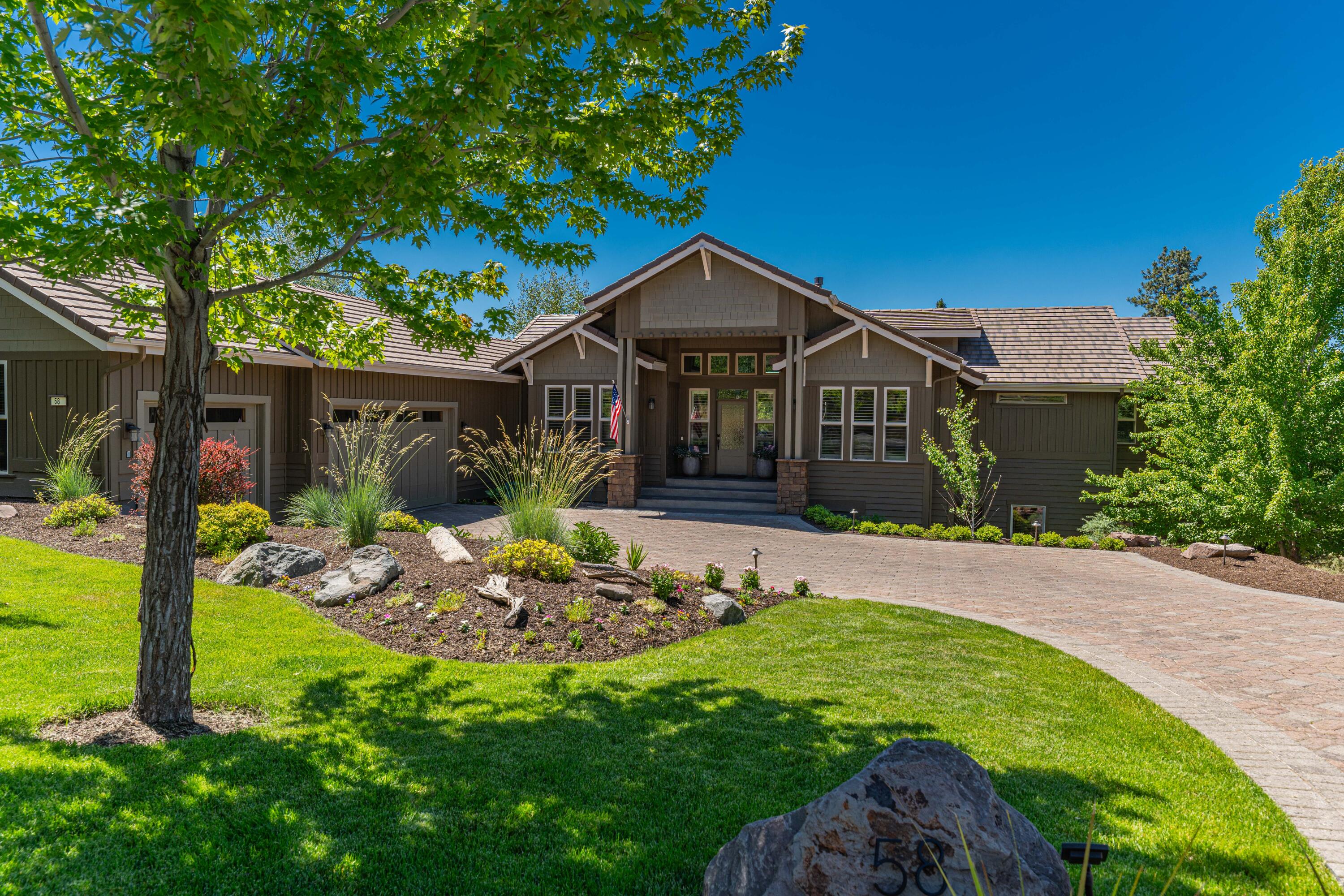 Skyliner Summit - Residential