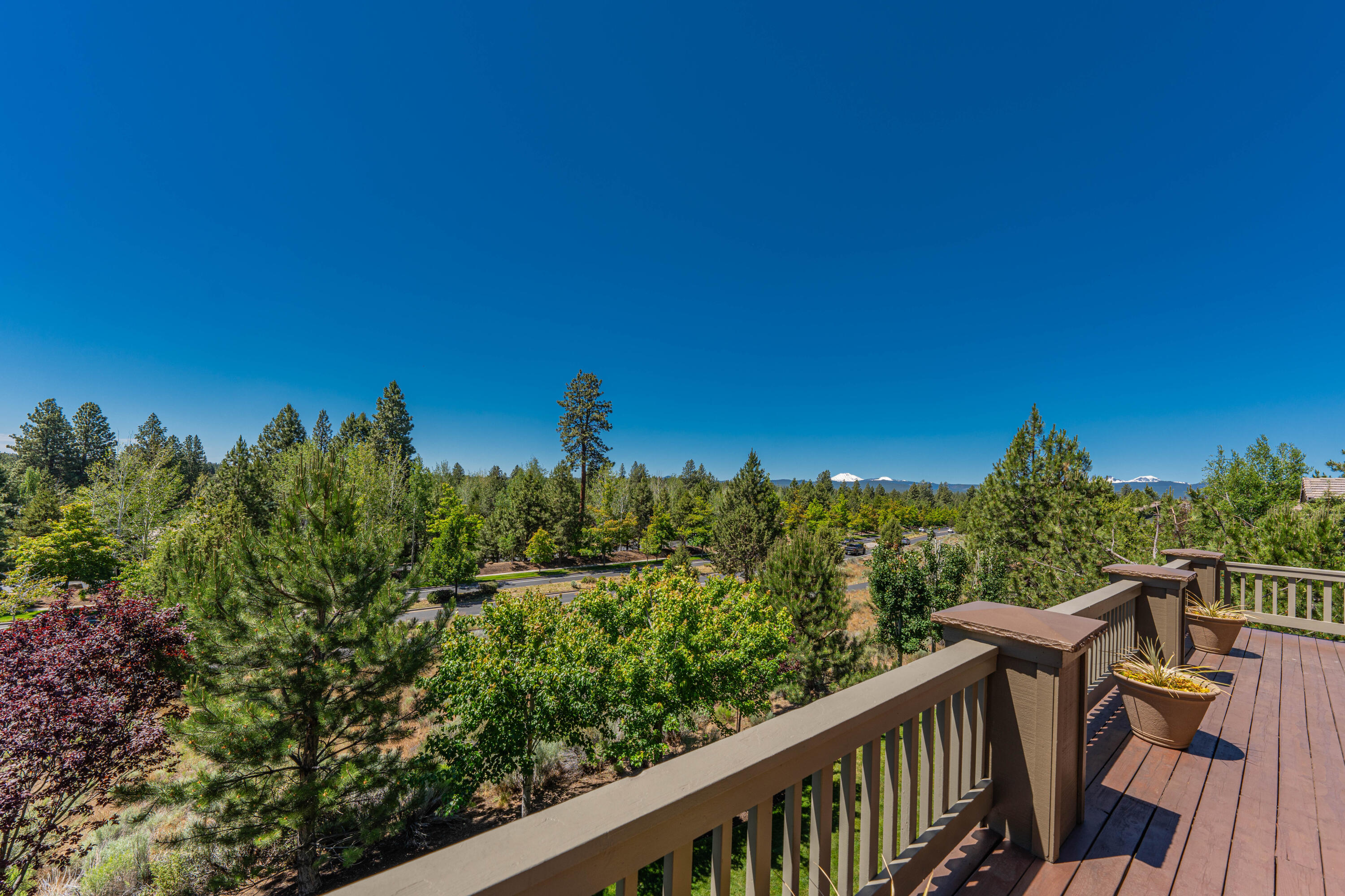 Skyliner Summit - Residential