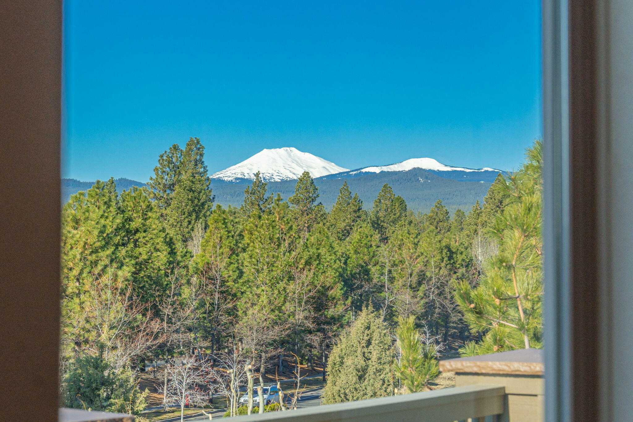 Skyliner Summit - Residential