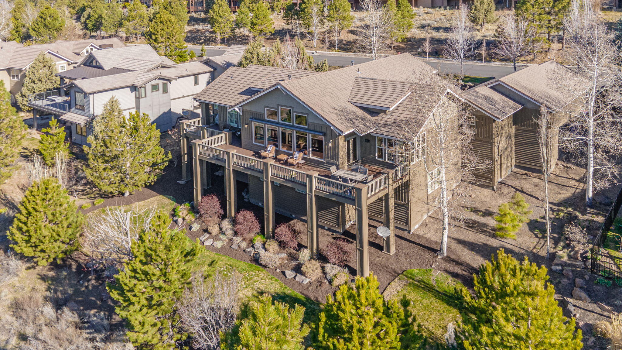 Skyliner Summit - Residential