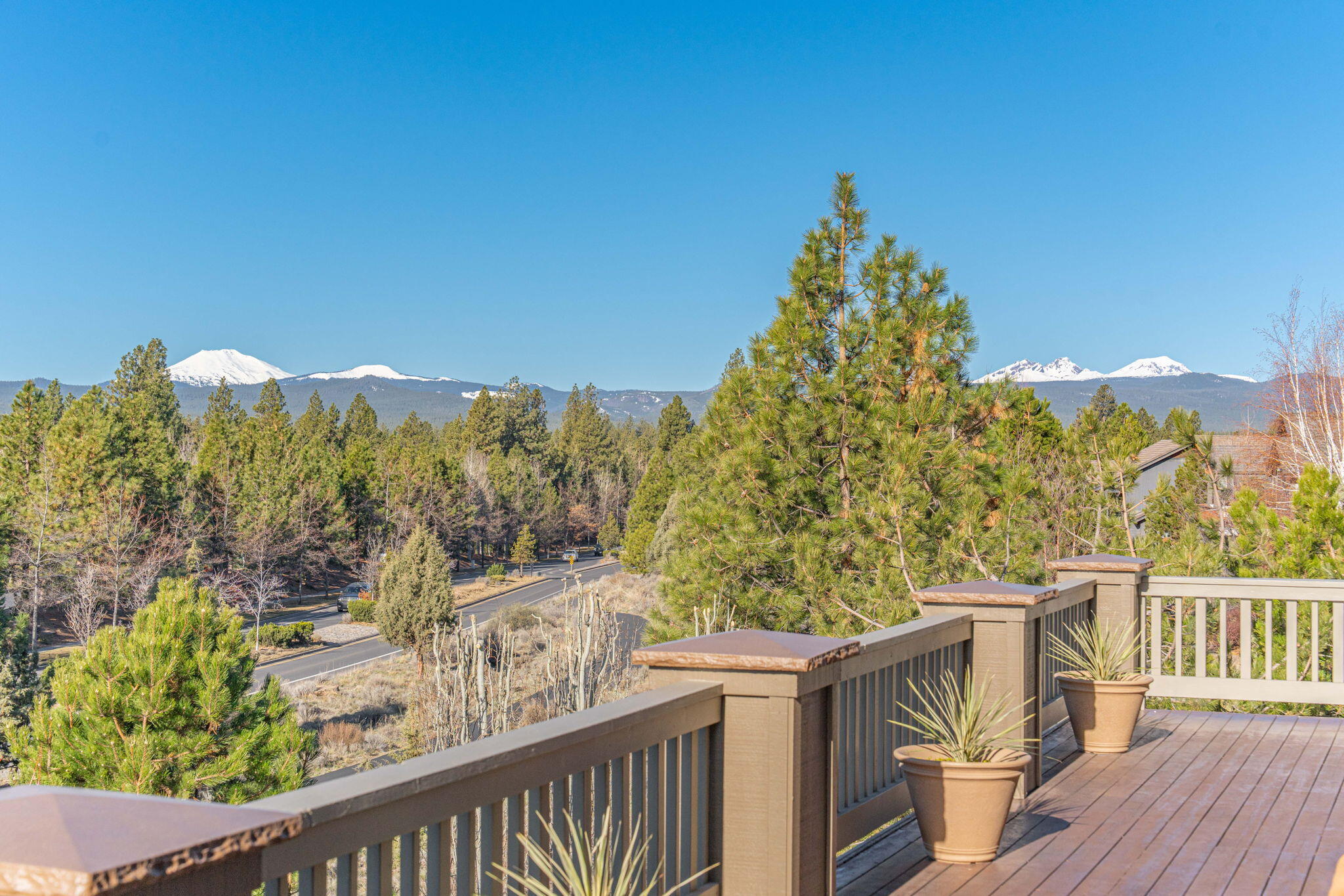 Skyliner Summit - Residential