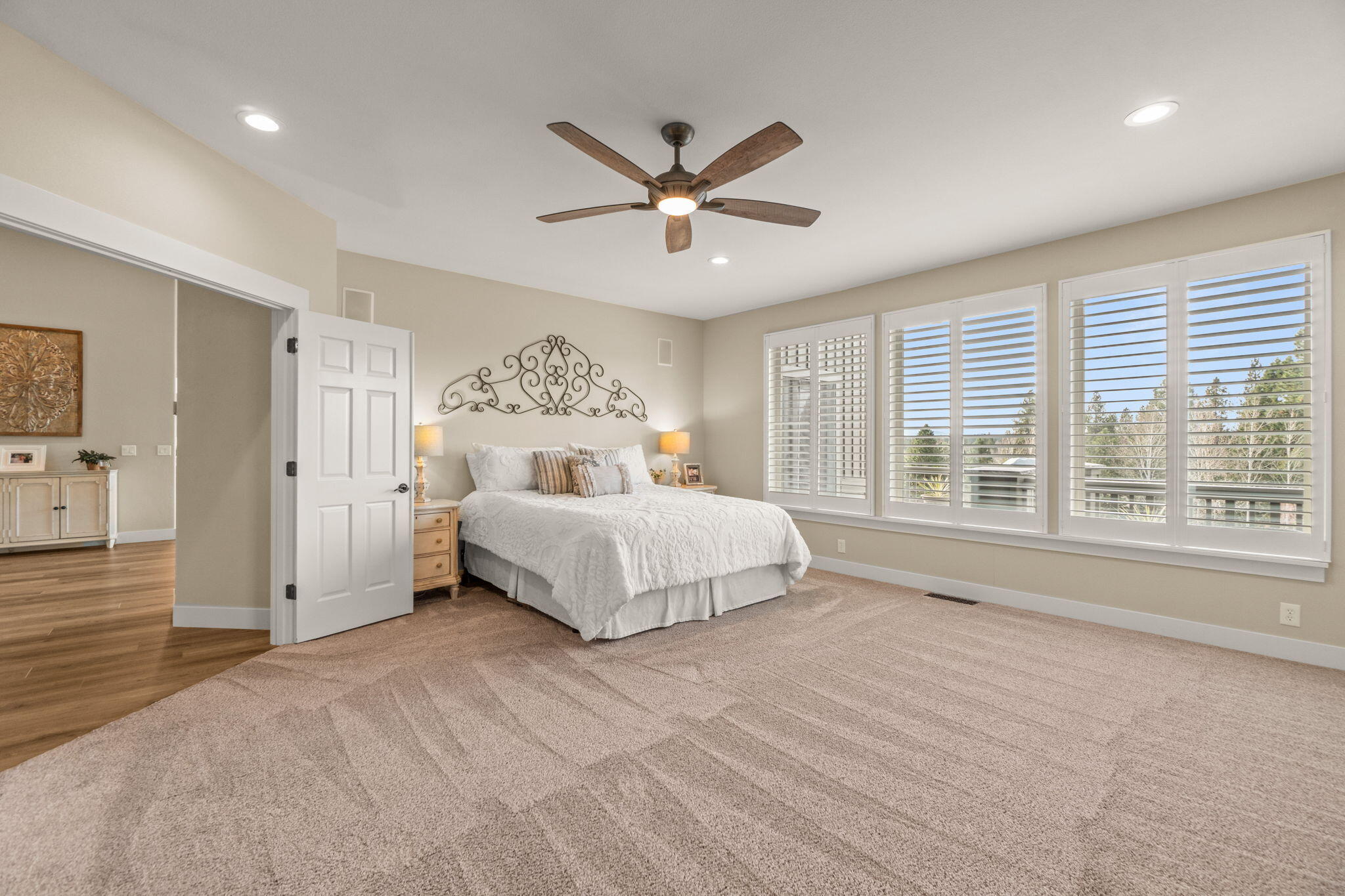 Skyliner Summit - Residential