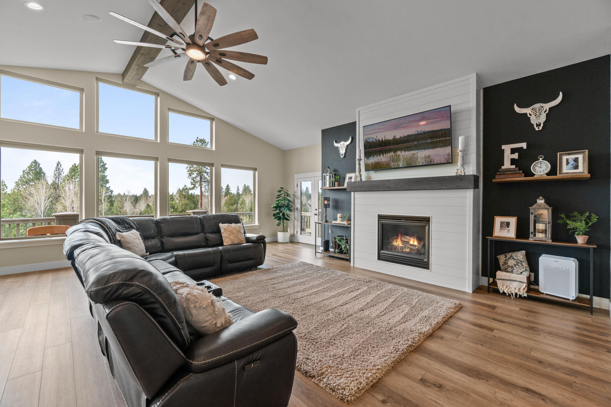 Skyliner Summit - Residential