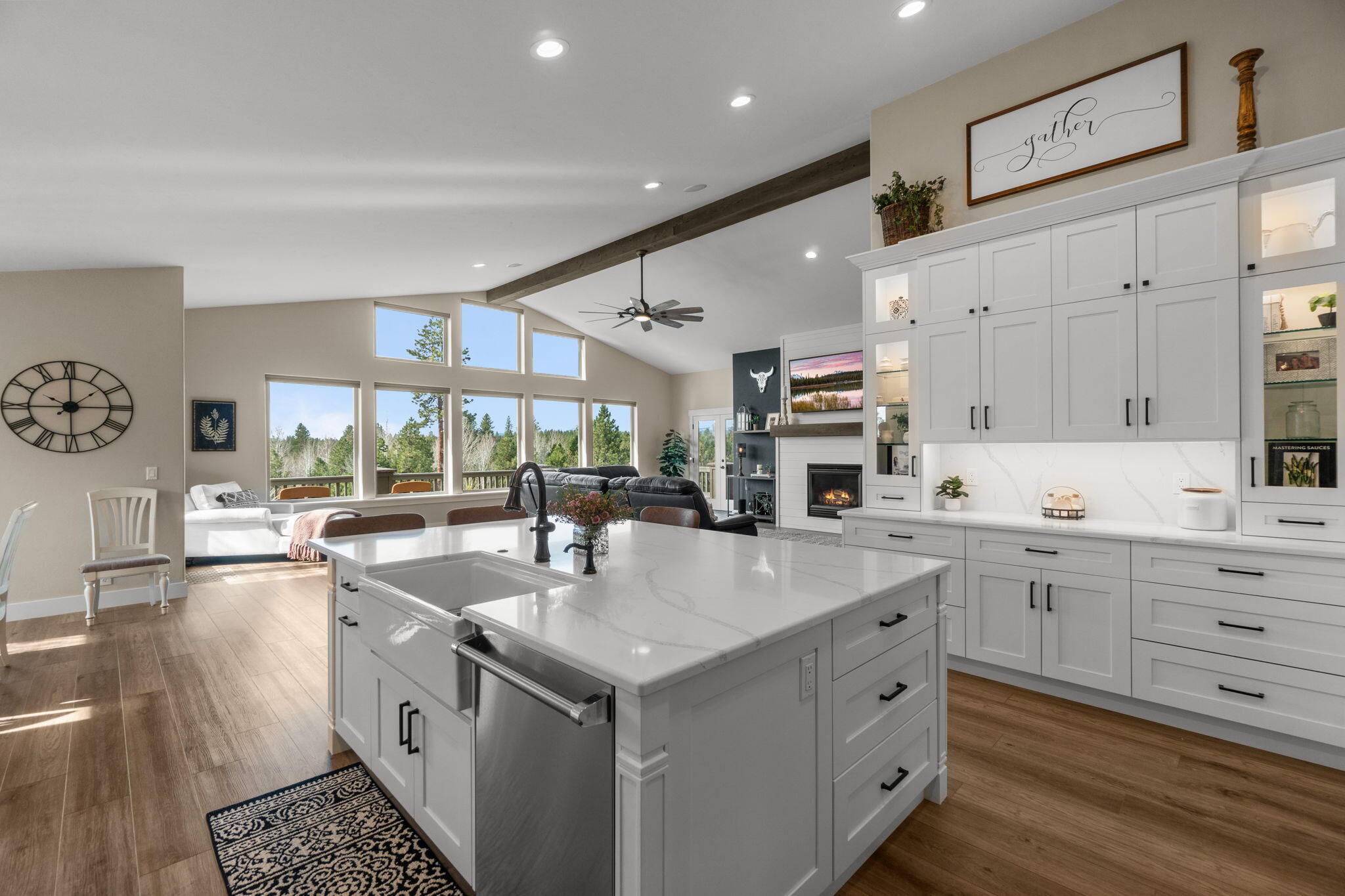 Skyliner Summit - Residential