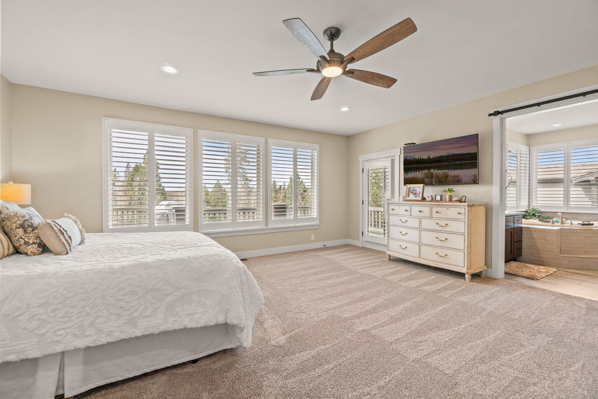 Skyliner Summit - Residential