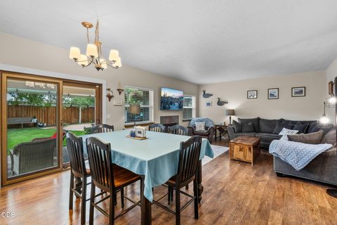 Tiny photo for 2949 NW 22nd Street, Redmond, OR 97756 (MLS # 220225800)