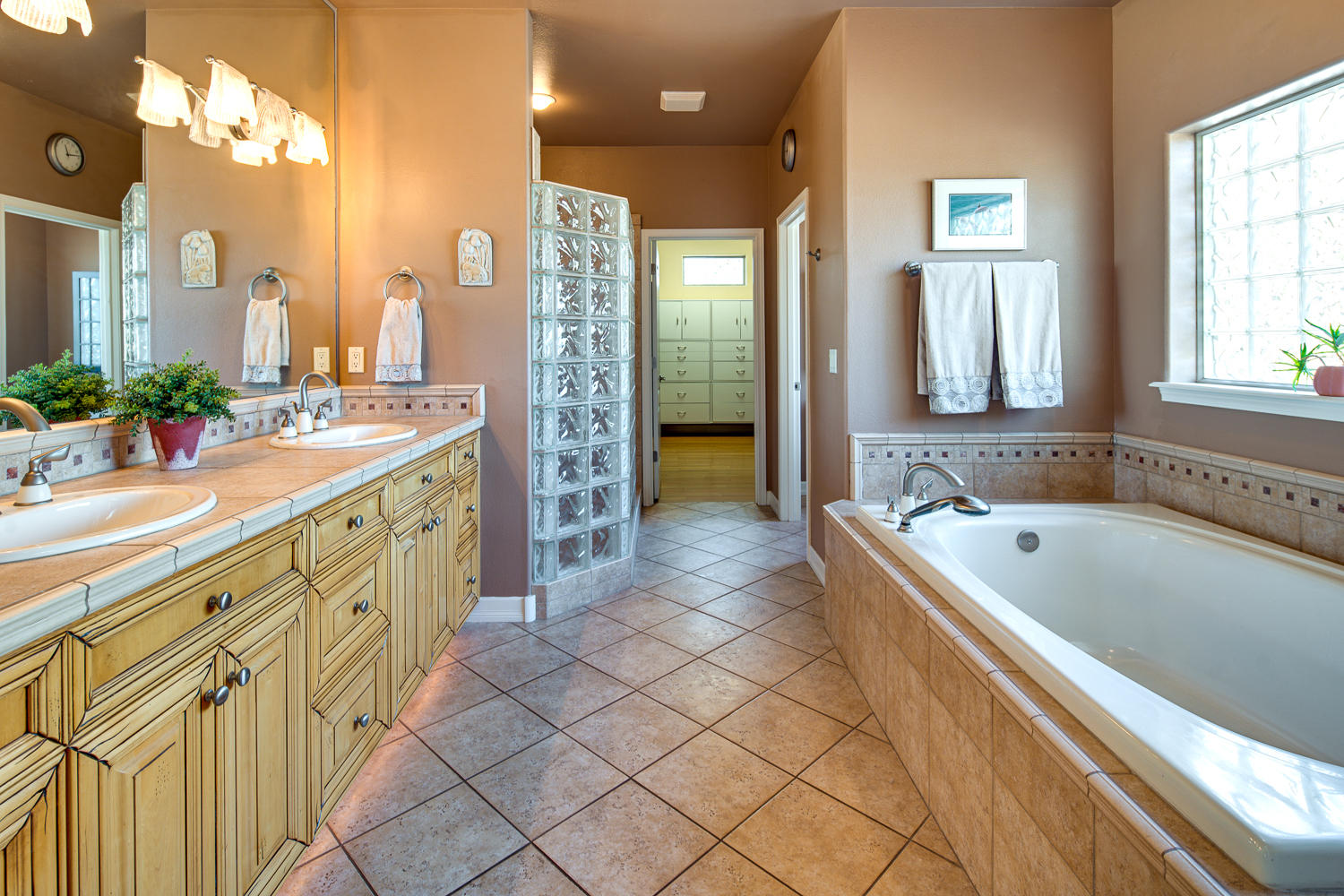 Eagle Crest - Residential