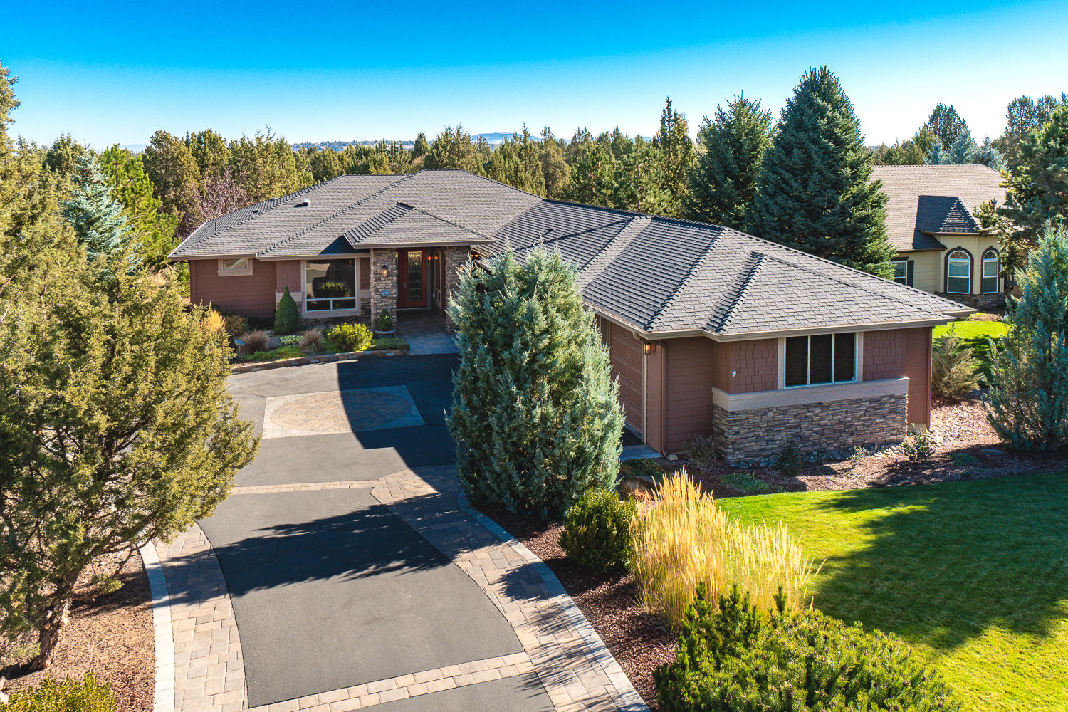 Eagle Crest - Residential