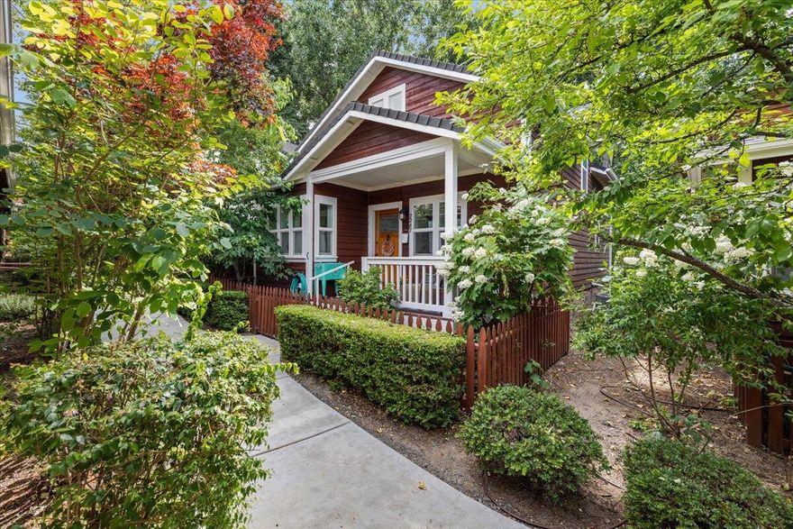 Prepare to be charmed! Walk into this light filled cottage of your dreams! Welcome to Creekside Cottages, a peaceful oasis! You will love the lifestyle & this small community. Beautiful pond, waterfall, trees & green space. Set back from road, sit outside on covered front porch, listen
to the gentle sounds of nature while you BBQ dinner (BBQ included!) Small fenced in yard for gardening. 2 bdrm, 1 bth downstairs, and large loft upstairs currently being used as 3 rd bedroom. Many great features including real maple wood floors, large bathroom w/tub & glassed-in shower. Kitchen has island with tasteful tile countertop surface and a sunny kitchen nook for morning coffee. Ample storage under the stairs and under cottage. New heat pump & tankless hot water heater. Separate bike and trash locked area. Lots of light with windows, skylights and vaulted ceilings. If comfort, quality, simplicity, and quiet is your thing, welcome home.